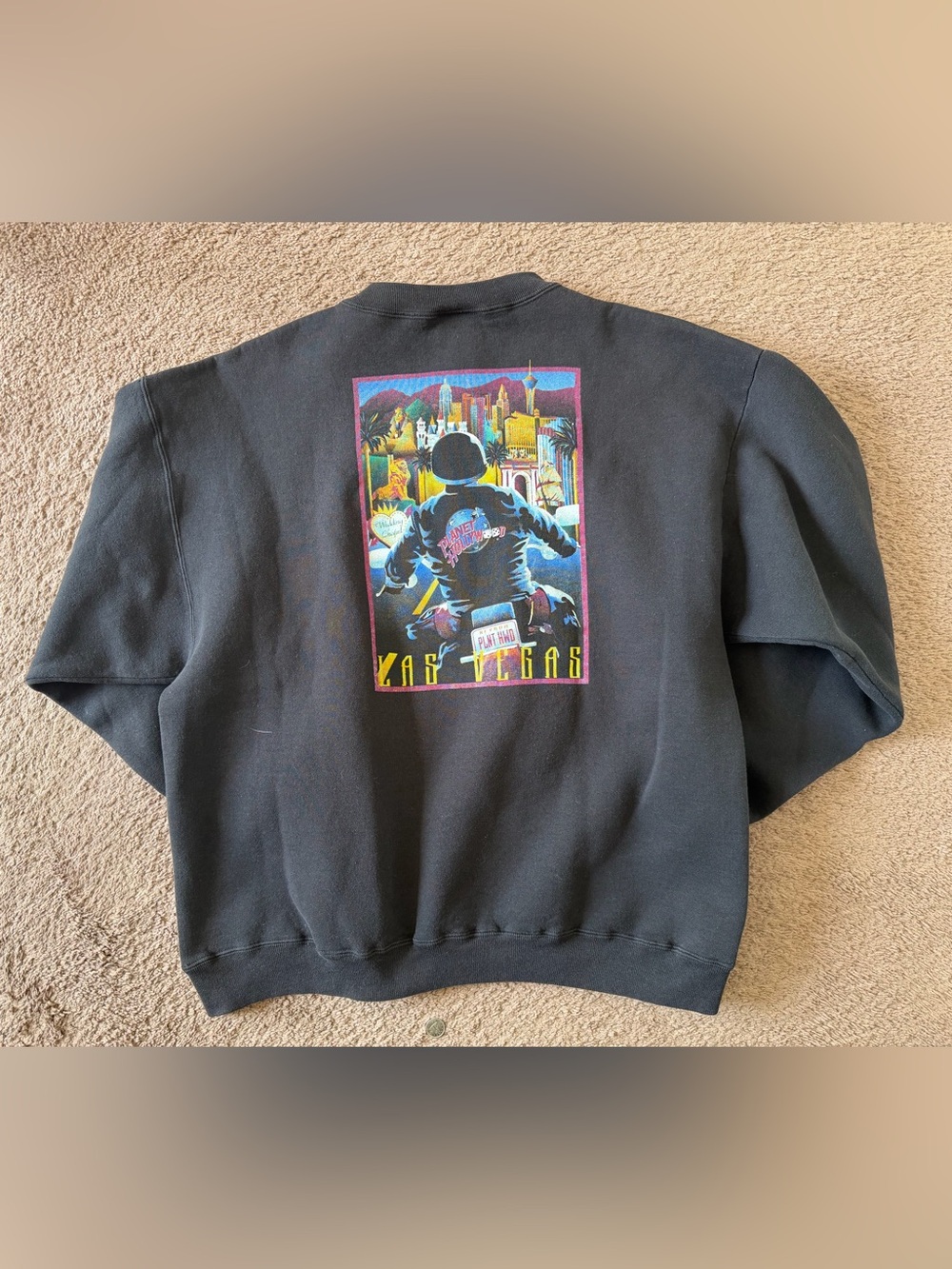 Men's Large Planet Hollywood Las Vegas 1991 Vintage Graphic Crew Neck Sweatshirt